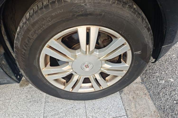 Used Cadillac SRX 2015 3.0L Comfort Version Right Front Wheel Hub