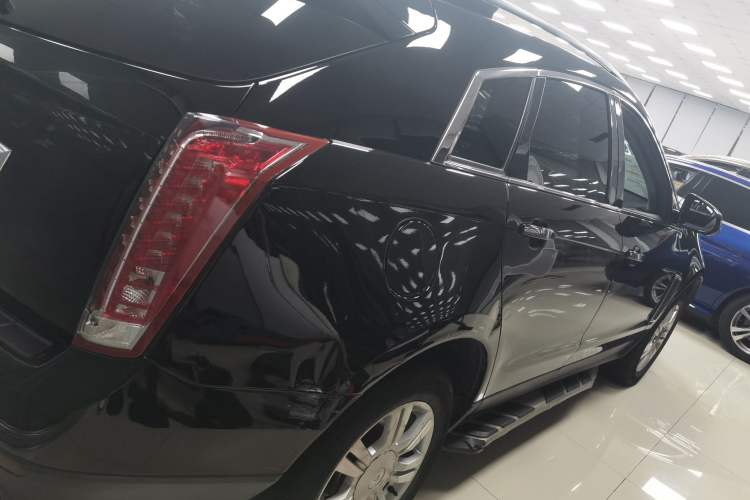 Used Cadillac SRX 2015 3.0L Comfort Version Right Rear Taillight