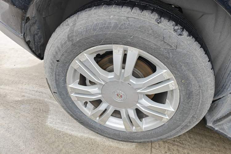Used Cadillac SRX 2015 3.0L Comfort Version Right Rear Wheel Hub