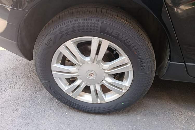 Used Cadillac SRX 2015 3.0L Comfort Version Right Rear Wheel Hub