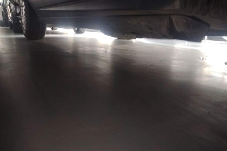Used Cadillac SRX 2015 3.0L Elite Model Right Side Sill