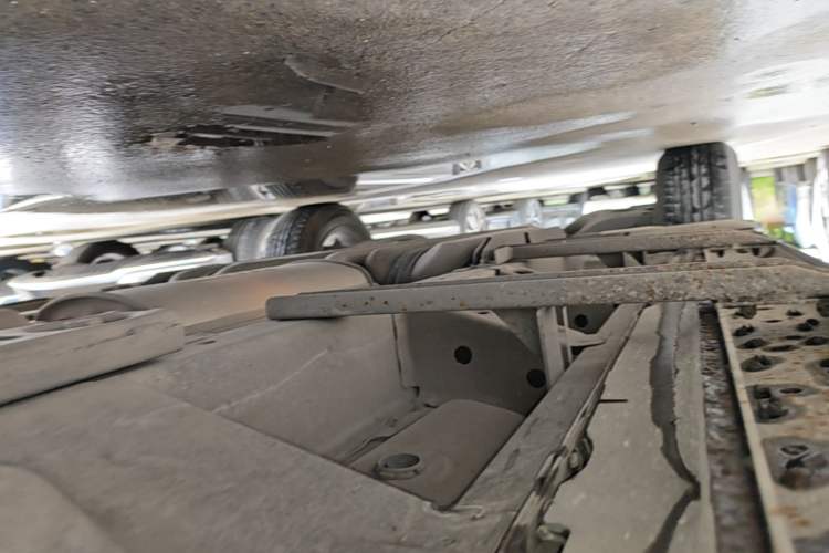 Used Cadillac SRX 2015 3.0L Comfort Version Right Side Sill