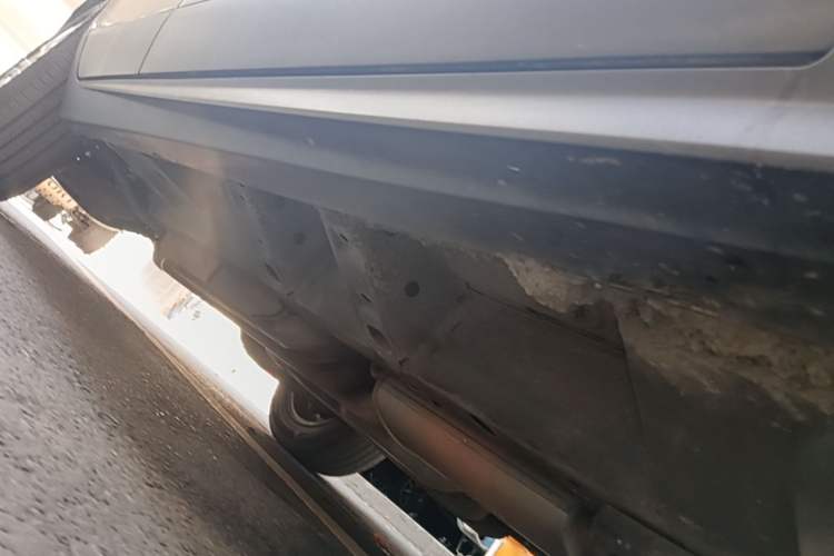 Used Cadillac SRX 2015 3.0L Comfort Version Right Side Sill