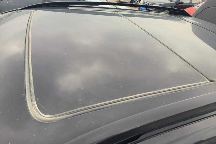 Used Cadillac SRX 2015 3.0L Comfort Version Roof