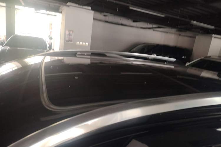 Used Cadillac SRX 2015 3.0L Elite Model Roof