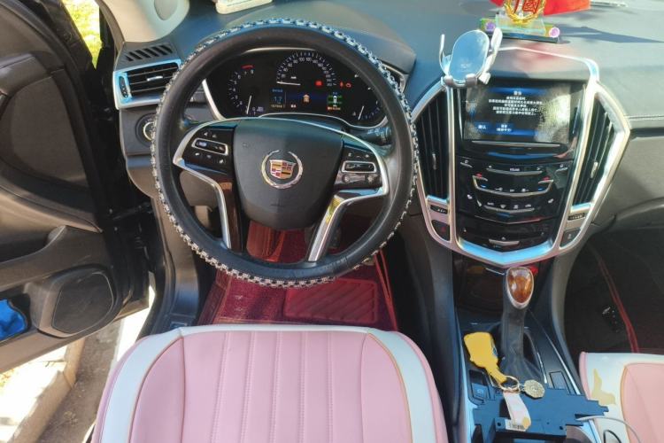 Used Cadillac SRX 2015 3.0L Elite Model Steering Wheel
