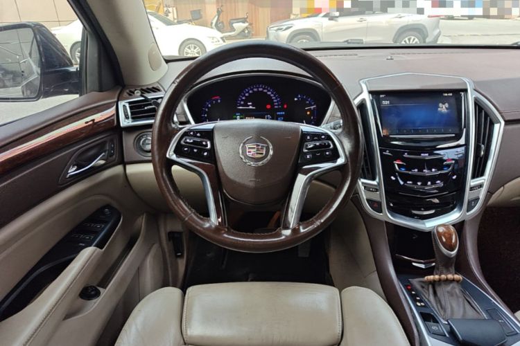 Used Cadillac SRX 2015 3.0L Luxury Model Steering Wheel