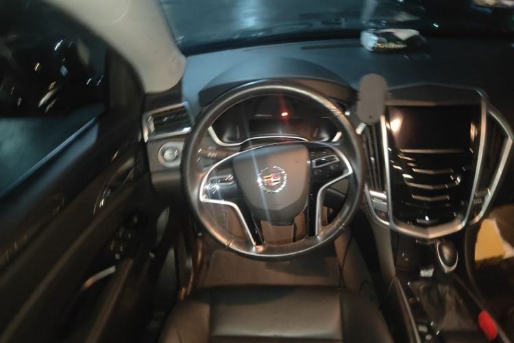 Used Cadillac SRX 2015 3.0L Comfort Version Steering Wheel