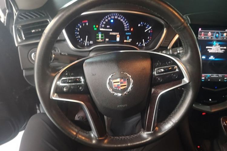Used Cadillac SRX 2015 3.0L Elite Model Steering Wheel