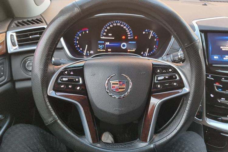 Used Cadillac SRX 2015 3.0L Elite Model Steering Wheel