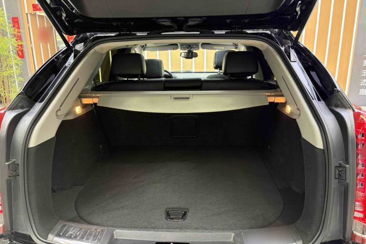 Used Cadillac SRX 2015 3.0L Comfort Version Trunk