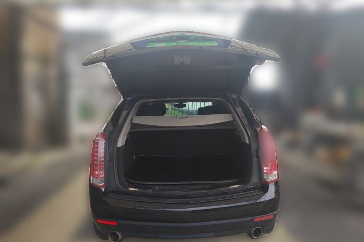 Used Cadillac SRX 2015 3.0L Comfort Version Trunk