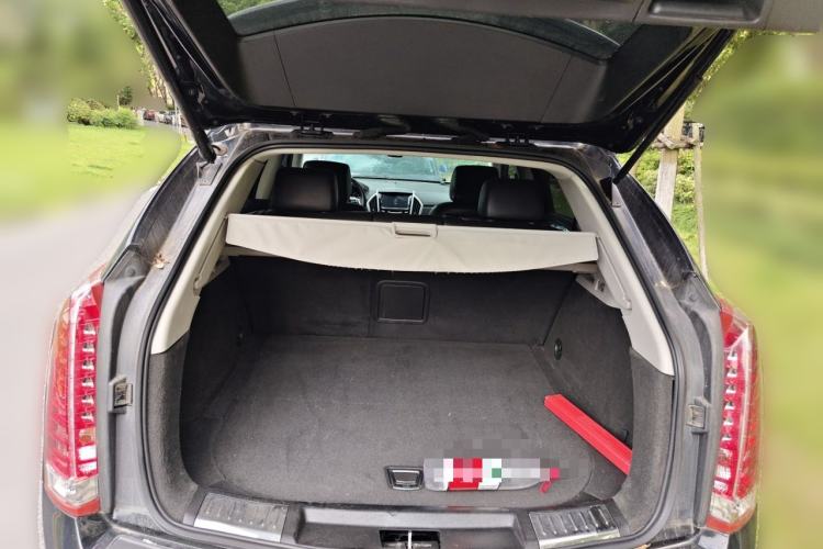 Used Cadillac SRX 2015 3.0L Comfort Version Trunk