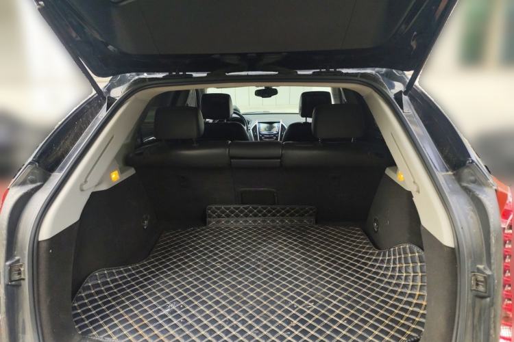 Used Cadillac SRX 2015 3.0L Comfort Version Trunk