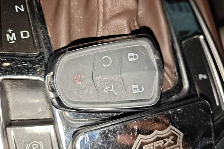 Used Cadillac SRX 2015 3.0L Elite Model Vehicle Key