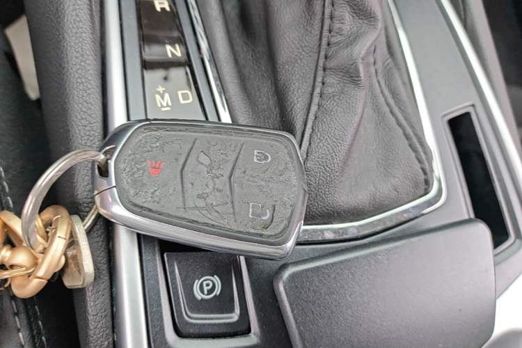 Used Cadillac SRX 2015 3.0L Comfort Version Vehicle Key