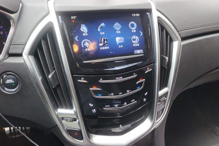 Used Cadillac SRX 2015 3.6L Flagship Edition Audio And AC Panel