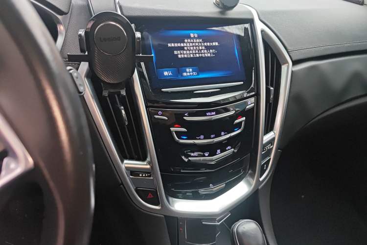 Used Cadillac SRX 2015 3.0L Comfort Version Audio And AC Panel