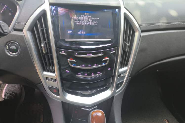 Used Cadillac SRX 2015 3.0L Elite Model Audio And AC Panel