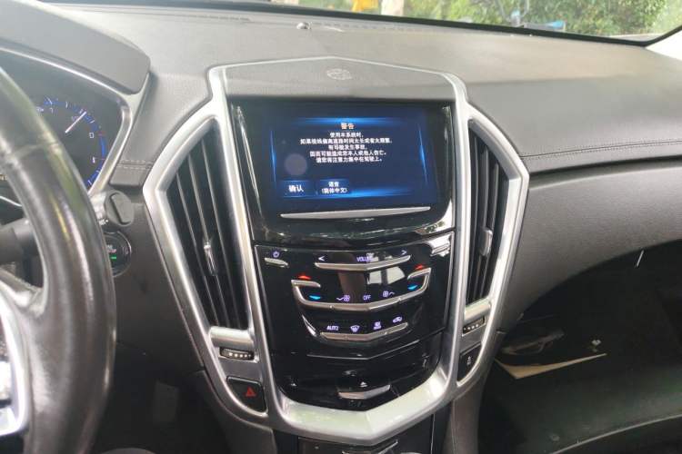 Used Cadillac SRX 2015 3.0L Comfort Version Audio And AC Panel