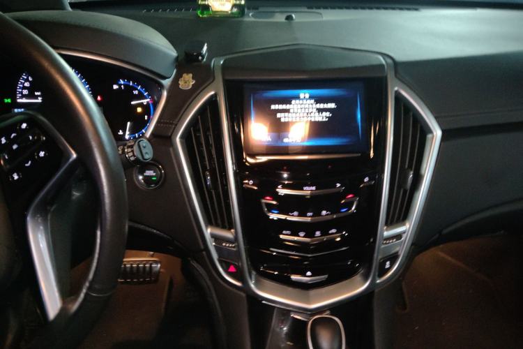 Used Cadillac SRX 2015 3.0L Comfort Version Audio And AC Panel