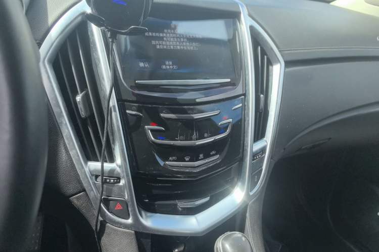Used Cadillac SRX 2015 3.0L Comfort Version Audio And AC Panel