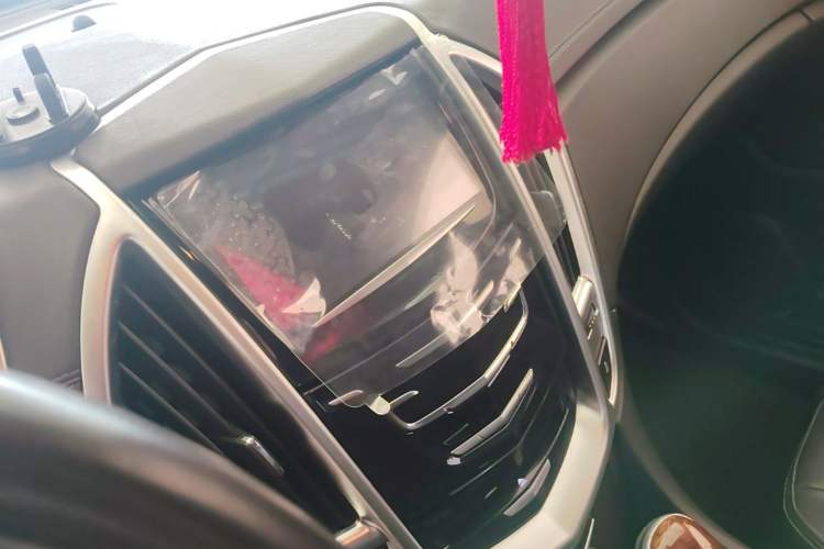 Used Cadillac SRX 2015 3.0L Elite Model Audio And AC Panel