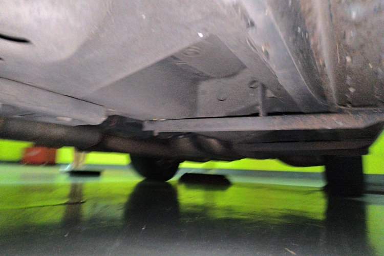 Used Cadillac SRX 2015 3.0L Elite Model Chassis Front Left