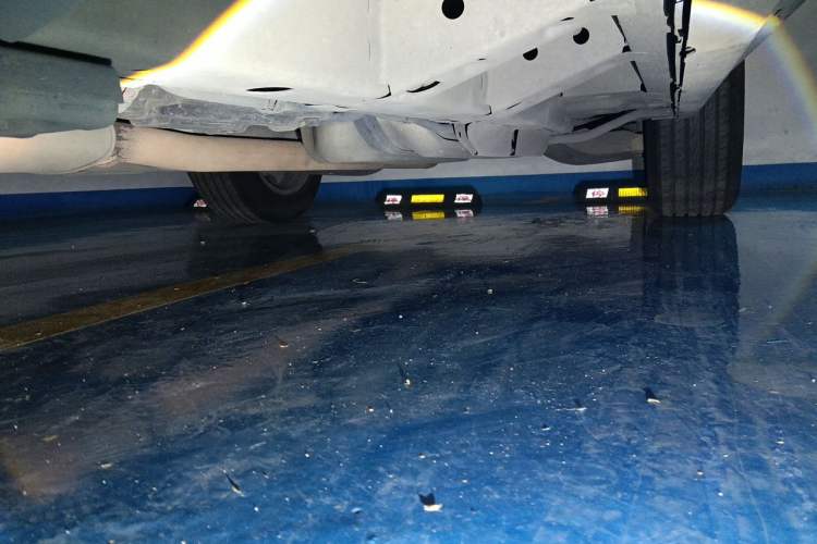 Used Cadillac SRX 2015 3.0L Elite Model Chassis Front Left
