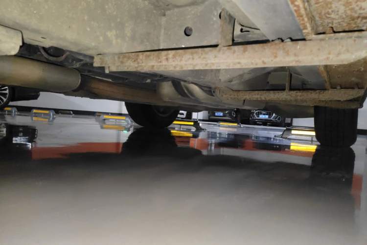 Used Cadillac SRX 2015 3.0L Elite Model Chassis Front Left
