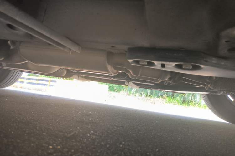 Used Cadillac SRX 2015 3.0L Elite Model Chassis Front Right