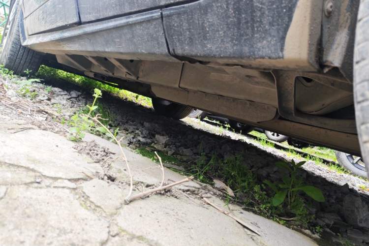 Used Cadillac SRX 2015 3.0L Elite Model Chassis Rear Left