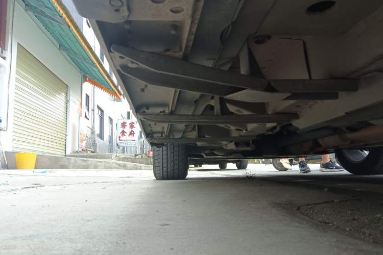 Used Cadillac SRX  Chassis Rear Left