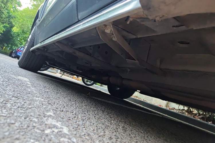 Used Cadillac SRX 2015 3.0L Elite Model Chassis Rear Left