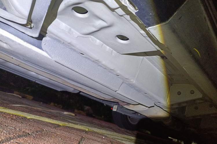 Used Cadillac SRX 2015 3.0L Elite Model Chassis Rear Right