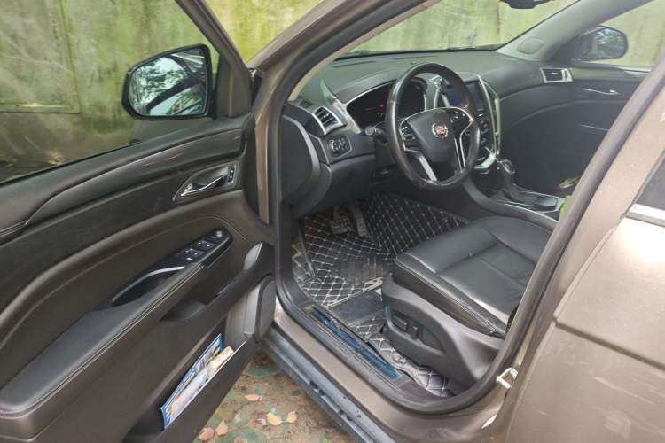 Used Cadillac SRX 2015 3.0L Comfort Version Driver Seat
