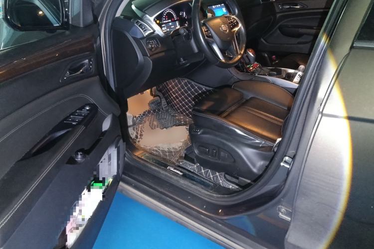 Used Cadillac SRX 2015 3.0L Elite Model Driver Seat