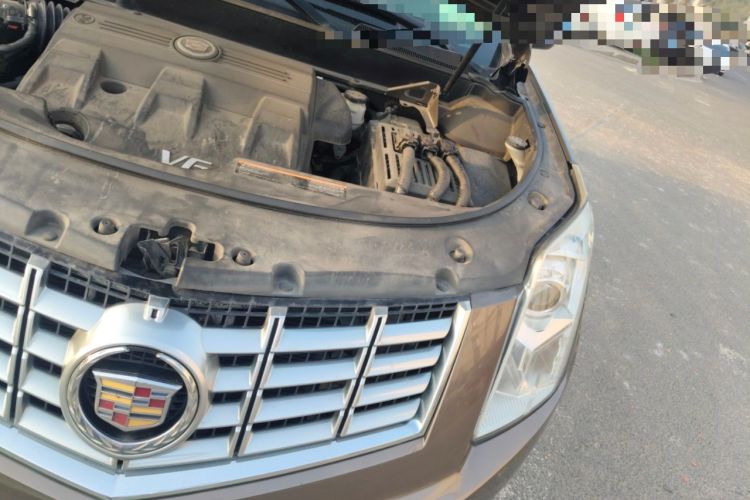 Used Cadillac SRX 2015 3.0L Elite Model Engine Bay Left