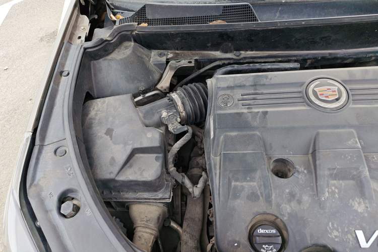 Used Cadillac SRX 2015 3.0L Comfort Version Engine Bay Right
