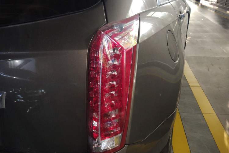 Used Cadillac SRX 2015 3.0L Comfort Version Exterior 1