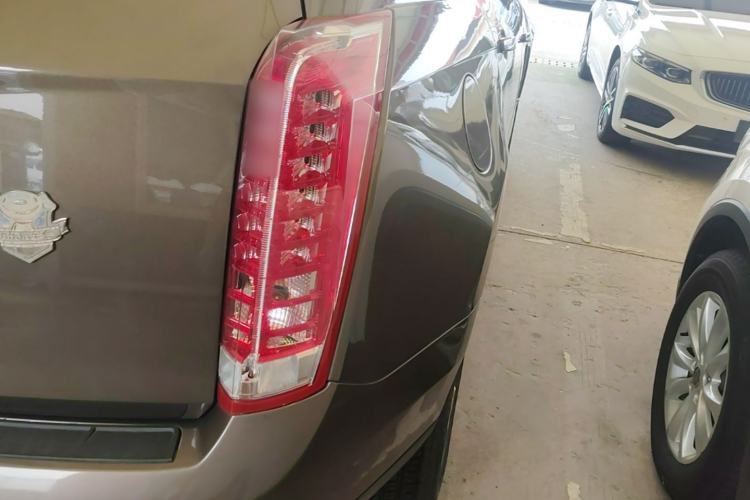 Used Cadillac SRX 2015 3.0L Elite Model Exterior 3