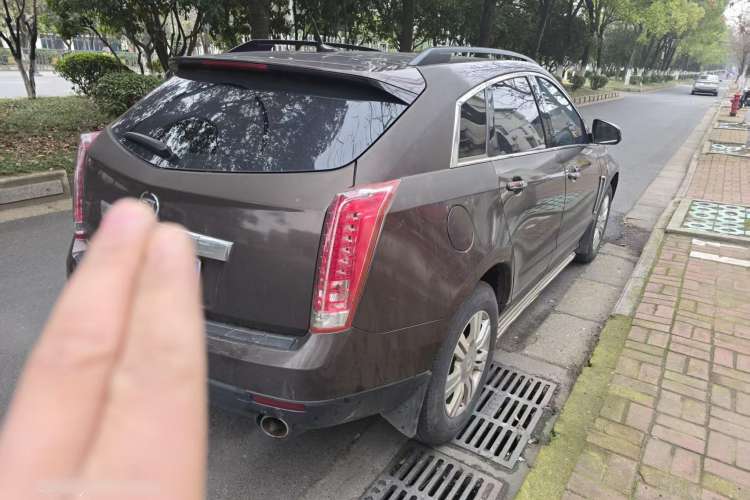 Used Cadillac SRX 2015 3.0L Comfort Version Exterior 4