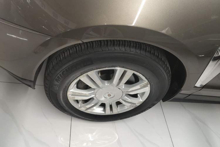 Used Cadillac SRX 2015 3.0L Comfort Version Exterior 4
