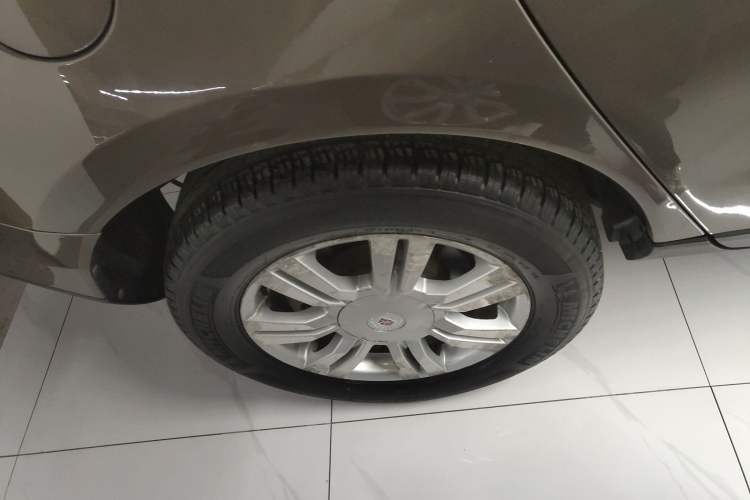 Used Cadillac SRX 2015 3.0L Comfort Version Exterior 5