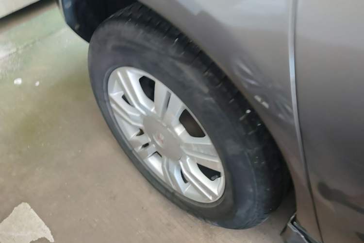 Used Cadillac SRX 2015 3.0L Elite Model Exterior 5