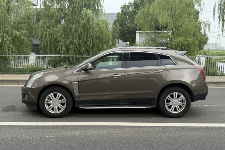 Used Cadillac SRX 2015 3.0L Elite Model Exterior 8