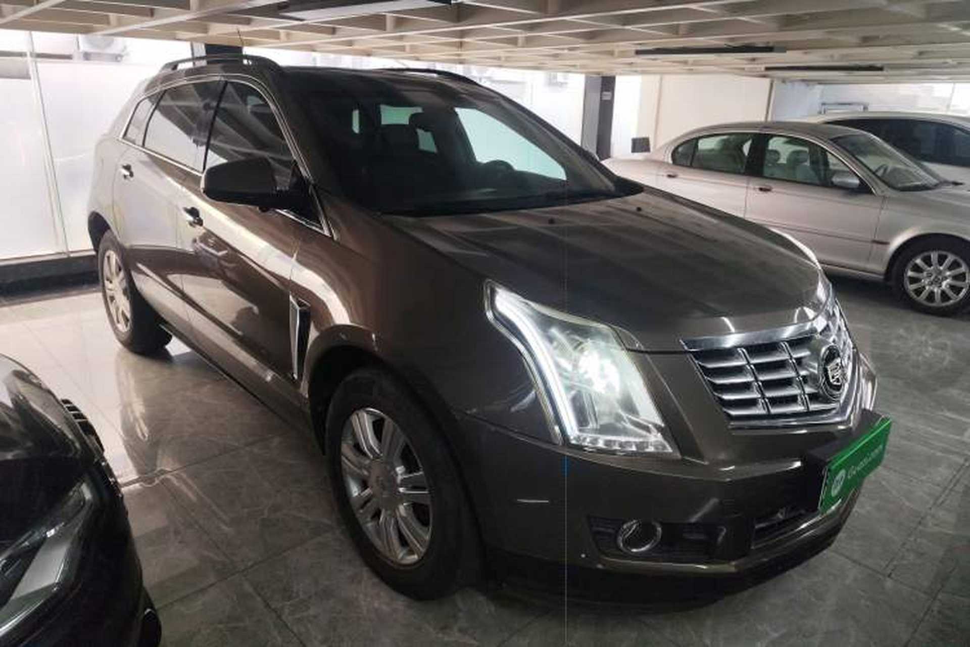 Used Cadillac SRX 2015 3.0L Comfort Version Front Right 45 Deg