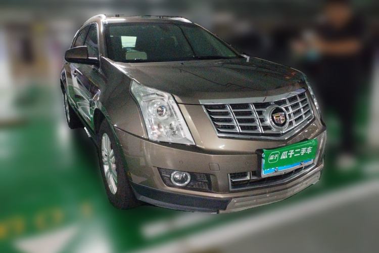 Used Cadillac SRX 2015 3.0L Elite Model Front Right 45 Deg