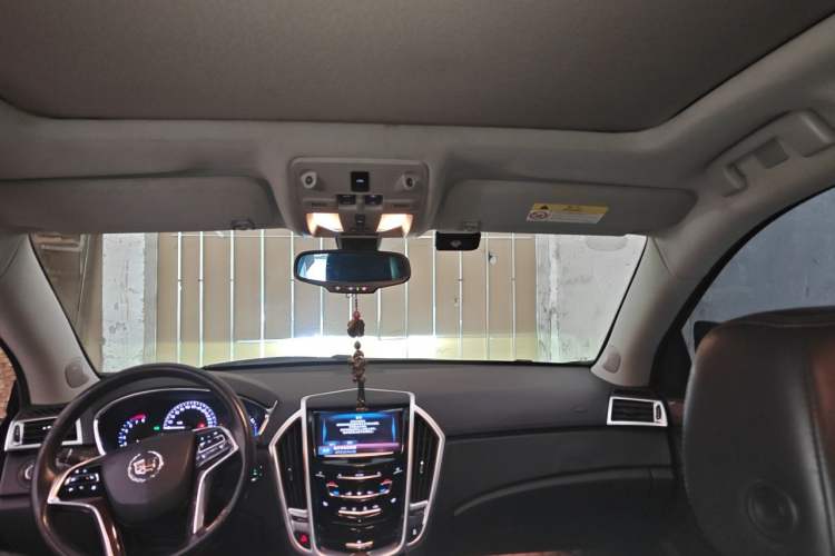 Used Cadillac SRX 2015 3.0L Elite Model Headliner