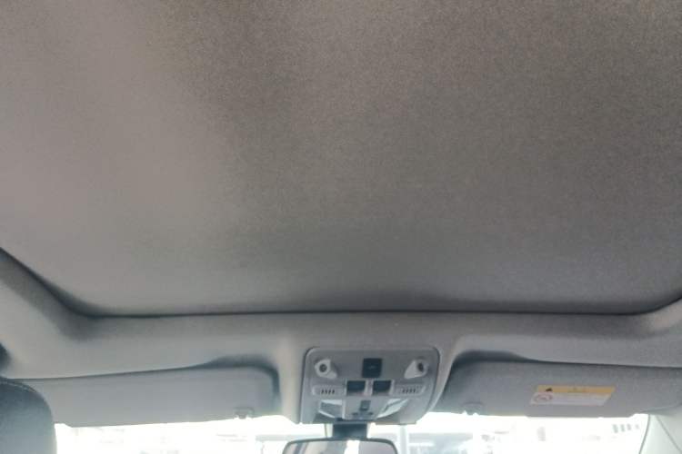Used Cadillac SRX 2015 3.0L Comfort Version Headliner